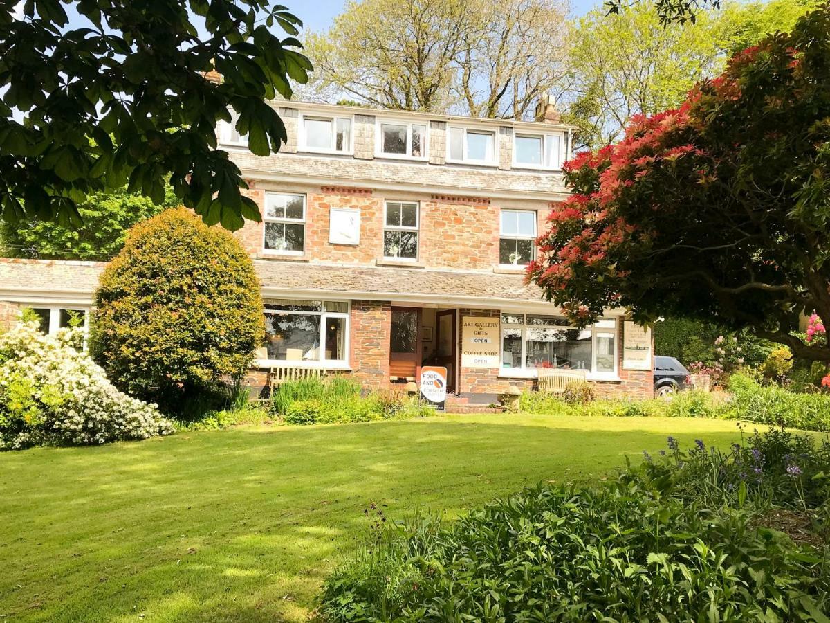 Guest house Elerkey